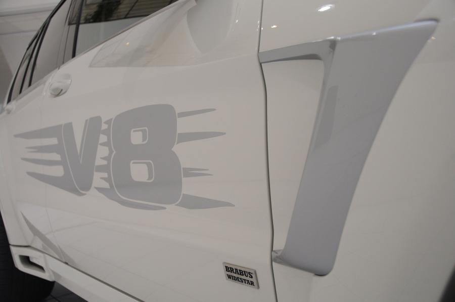  Mercedes-Benz GLK V8 by Brabus 2009 года  (фото 22 из 26)